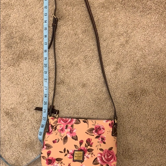 Dooney &Bourke Bag - Picture 6 of 8